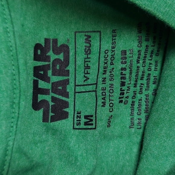 Star Wars Graphic T-Shirt Size  Medium / Baby Yoda I'm All Ears Green - Picture 3 of 7